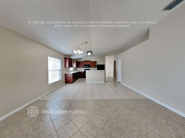 Building Photo - 1640 Wekiva Dr