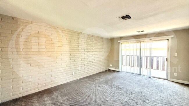 Building Photo - 4354 N 82nd St