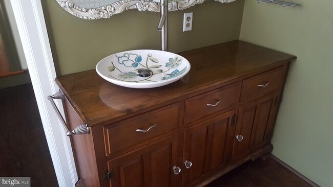 Building Photo - 2902 Lower Saucon Rd