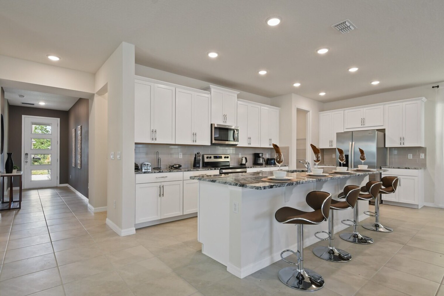 Building Photo - 8950 Coconut Breeze Dr