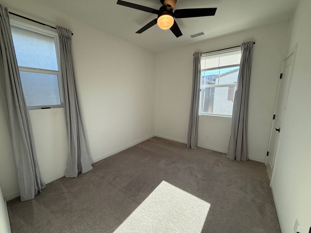 Building Photo - 4025 Spring Haven Ln