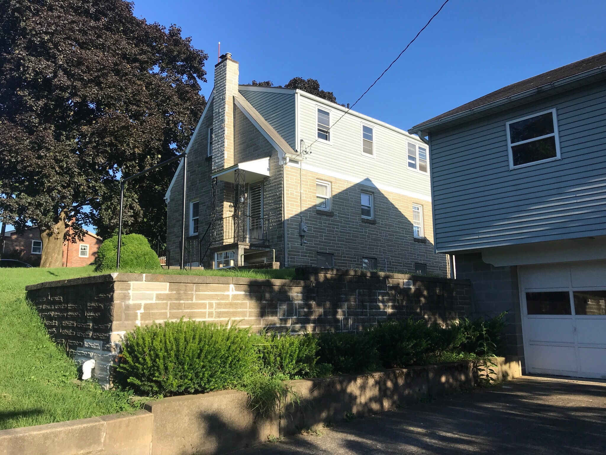 Building Photo - 2073 11th st