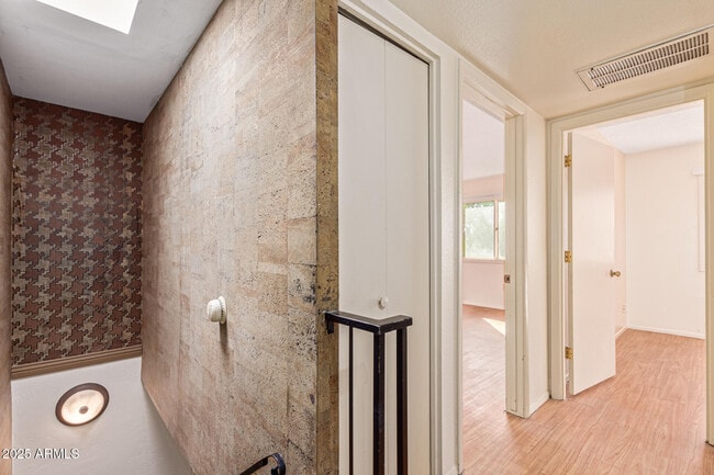 Building Photo - 6124 N 79th St