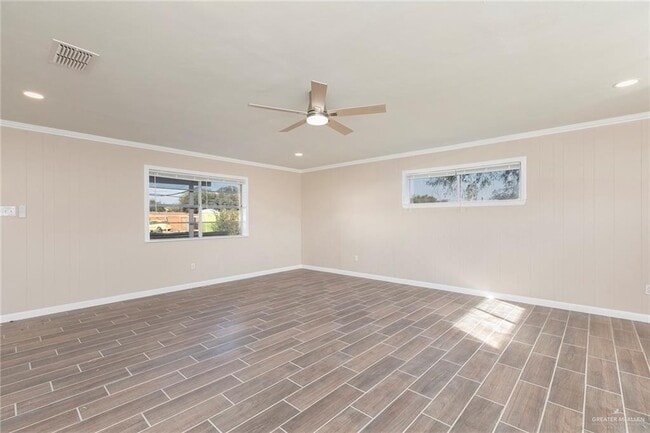 Building Photo - 22 N 8th St