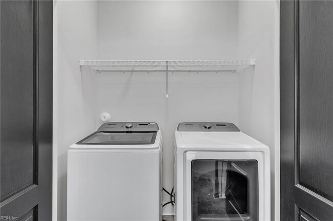 Building Photo - 209 Astra Ln.