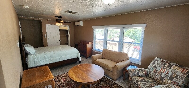 Building Photo - 1429 14th St