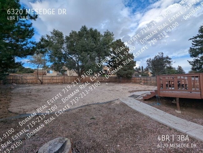 Building Photo - 6320 Mesedge Dr