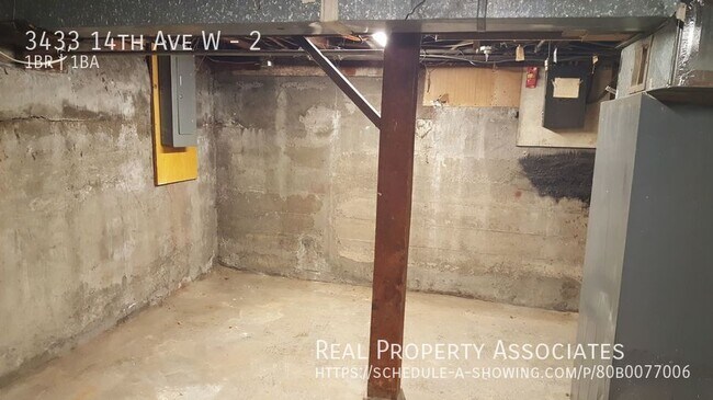 Building Photo - 3433 14th Ave W