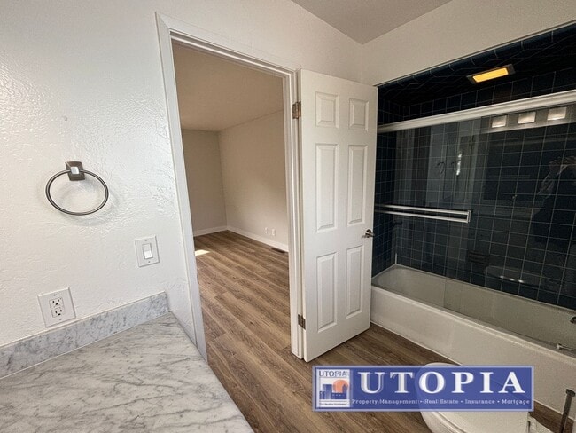 Building Photo - Beautiful and Bright Aptos Home Very Close to Rio Del Mar Beach