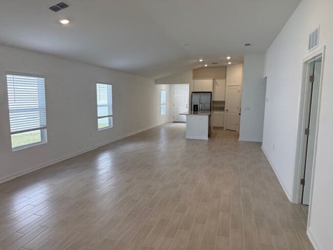 Building Photo - New Construction Rental, Conveniently Located near Cathedral Oak & First Coast Expressway