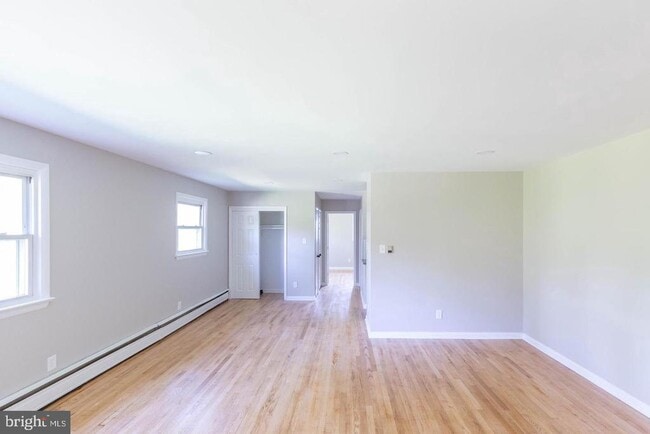 Building Photo - 14698 Colchester Rd