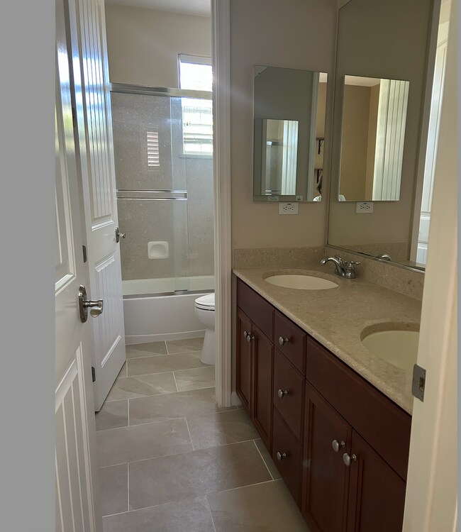 Building Photo - 7668 Galloway Ct
