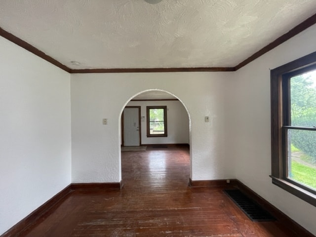 Building Photo - 1625 Huey St