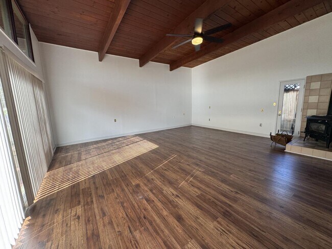 Building Photo - 3534 Jefferson Ave