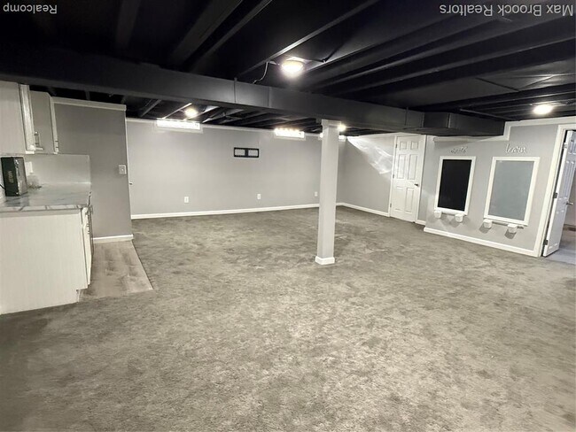 Building Photo - 43530 Westminister Way