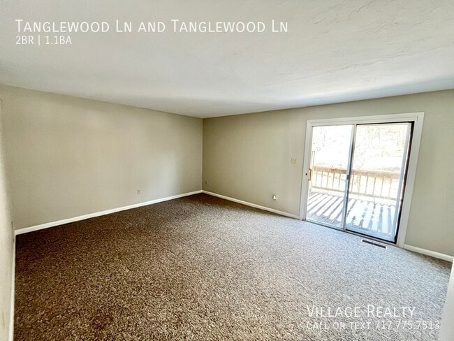 Building Photo - 442 Tanglewood Ln