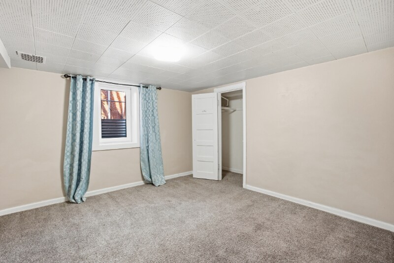 Building Photo - 753 Bellaire St