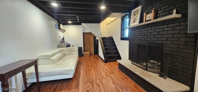 Building Photo - 141 West End Ave