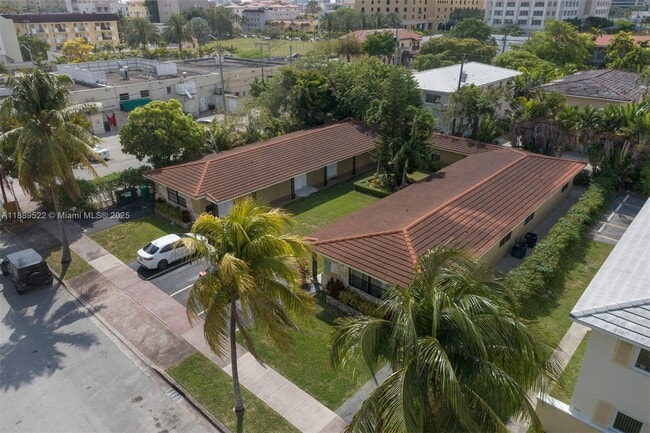 Building Photo - 214 Salamanca Ave