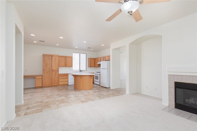 Building Photo - 787 Rise Canyon Dr