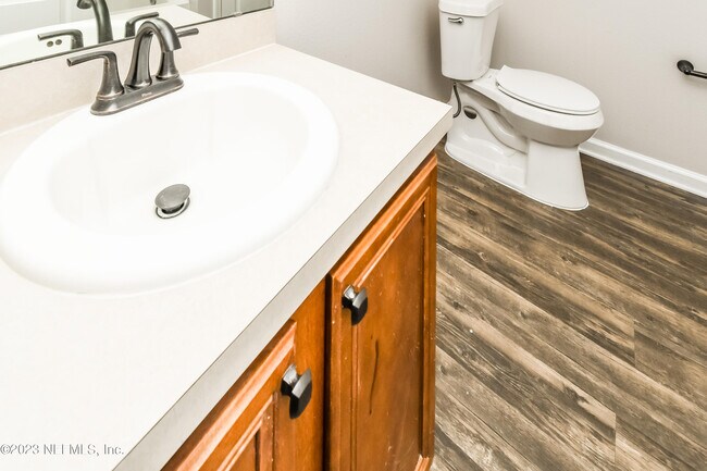 Building Photo - 86730 Cartesian Pointe Dr