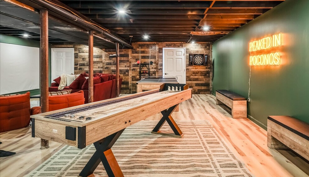 Building Photo - 280 Canal Rd