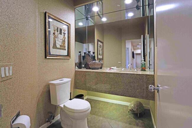 Building Photo - 413 White Horse Trail