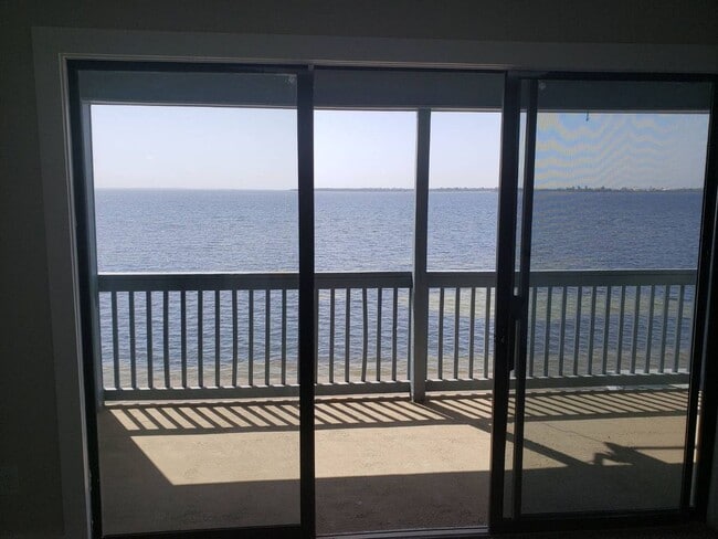 Building Photo - Waterfront Townhome near Tyndall AFB! *1/2 OFF Security Deposit for Active-Duty Military!*