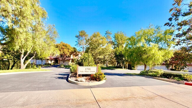 Building Photo - Beautifully Updated Two-Story Townhome on the Pala Mesa Golf Course in Fallbrook!