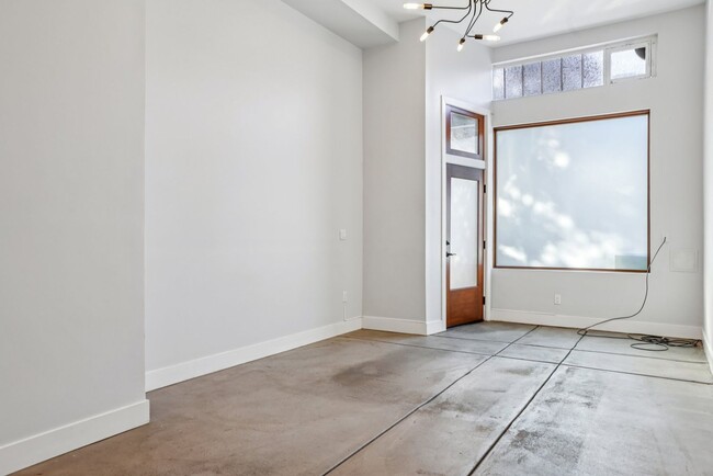 Building Photo - 5610 Martin Luther King Jr Way