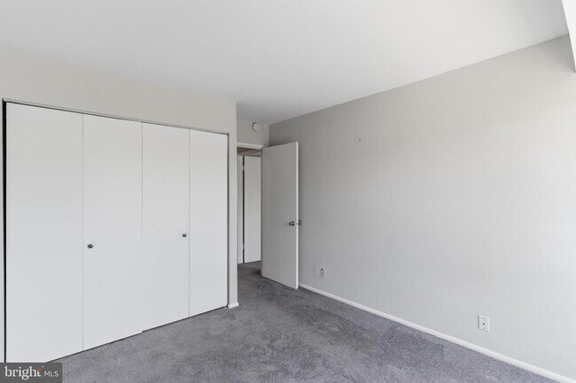 Building Photo - 3712 N Rosser St