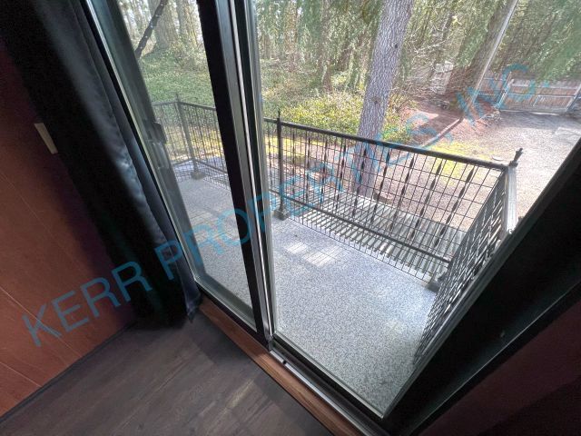 Building Photo - Deep Creek Manor! 3 Bd / 1.5 Bth - Central...