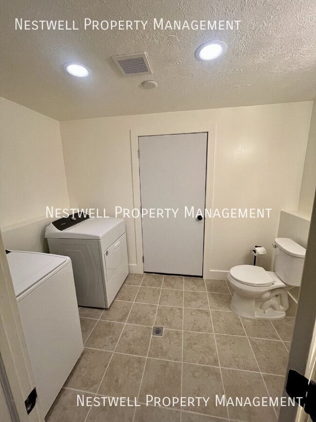 Building Photo - 11646 Keystone Dr