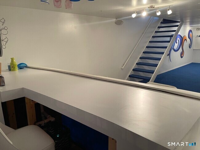 Building Photo - 448 Cypress Rd