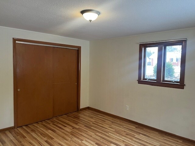 Building Photo - 1058 Carol Rd