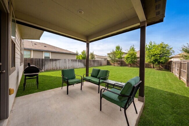 Building Photo - Room to Gather, Relax, and Enjoy Everyday Living