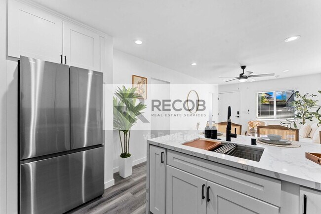 Building Photo - 8353 Ivory Coast Dr