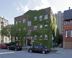 Building Photo - Eastwood Apartments