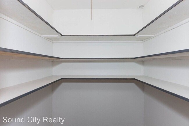 Building Photo - 1 br, 1 bath House - 450 Quarry Rd