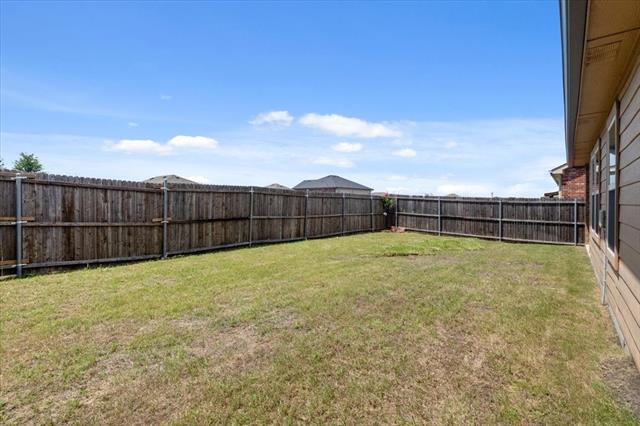Building Photo - 803 Quartz Trl