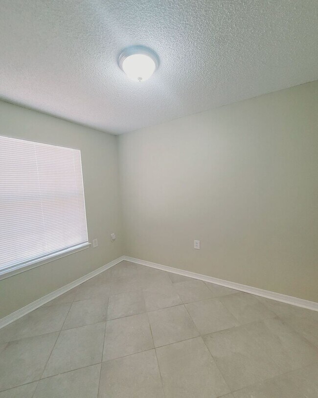 Building Photo - 2468 Spyglass Cir