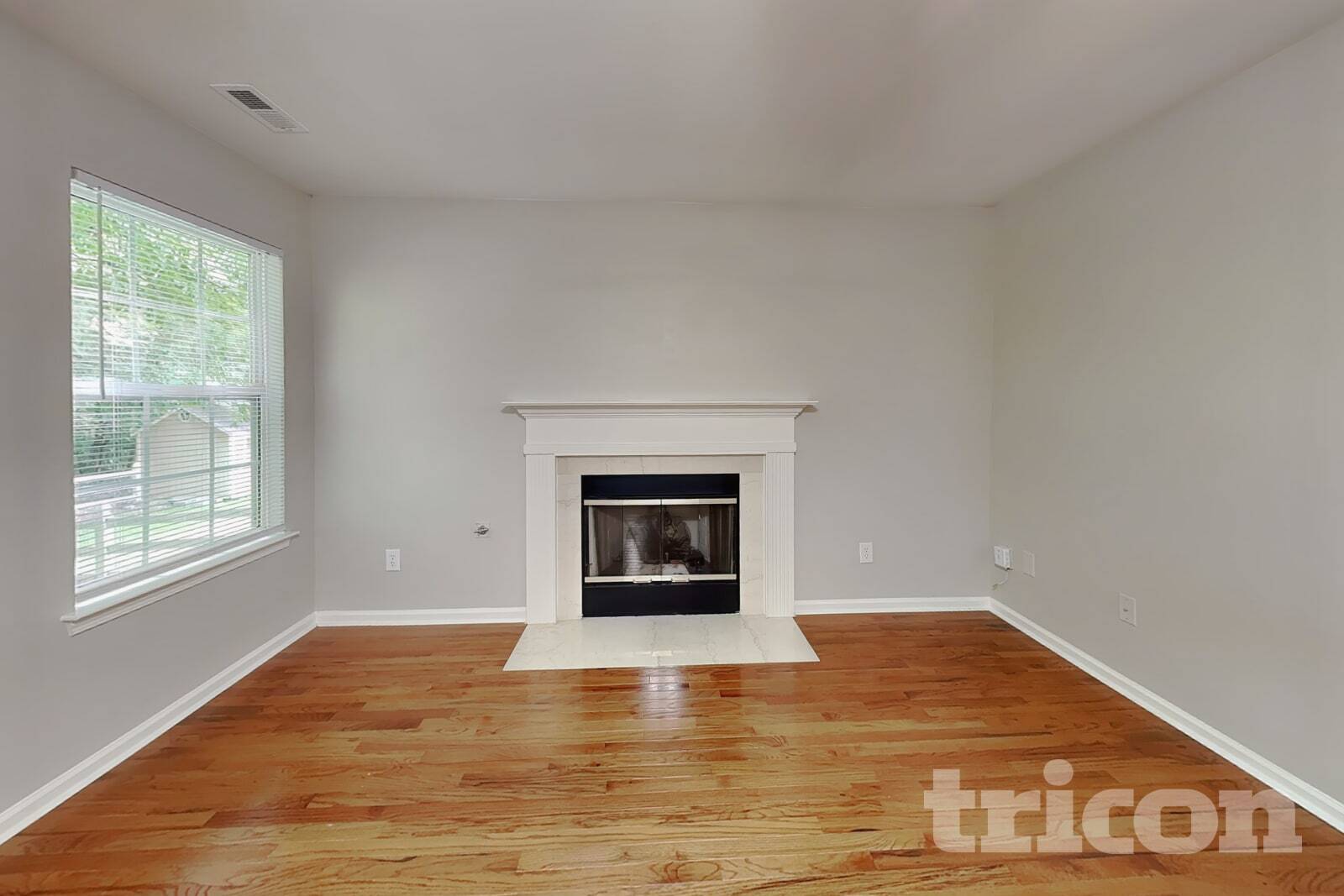 Building Photo - 9335 White Aspen Pl