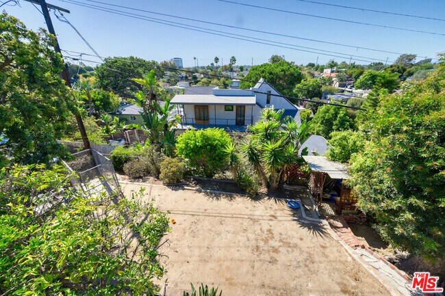 Building Photo - 3237 Midvale Ave