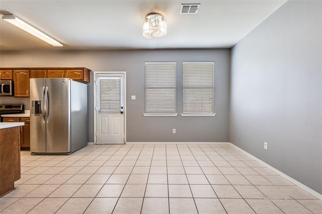 Building Photo - 6412 Courtyards Dr