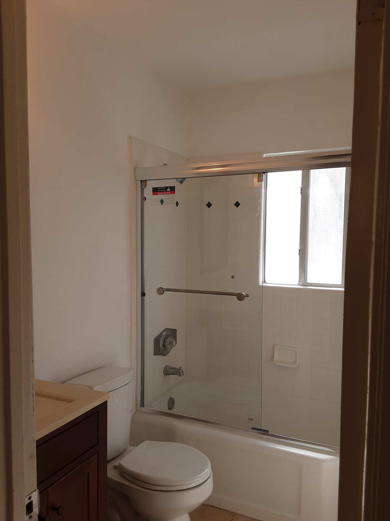 Bathroom - 10857 Jefferson Blvd