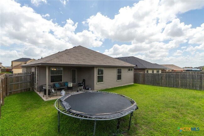 Building Photo - 5407 Laustin Ln