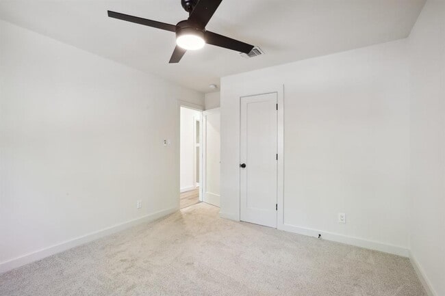 Building Photo - 2510 Burly Oak Dr