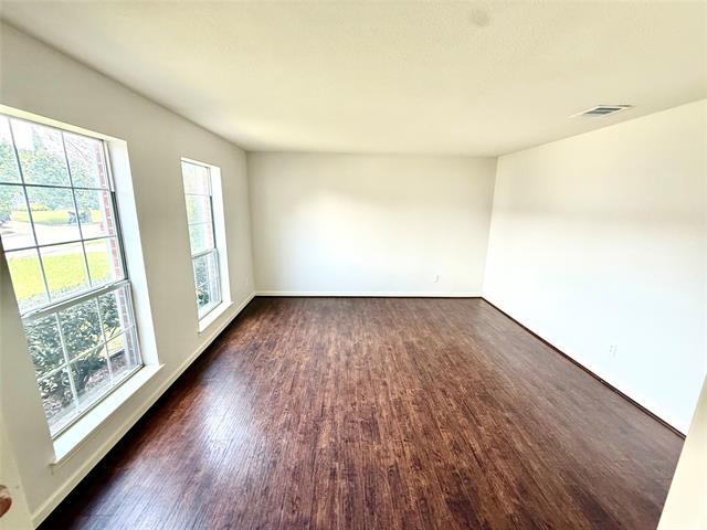 Building Photo - 5412 Crater Lake Dr