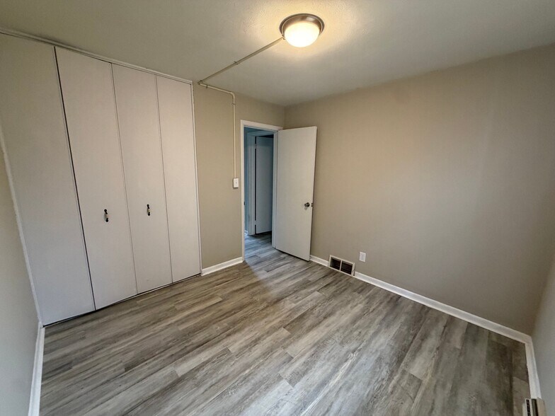 Building Photo - 4109 36th Ave