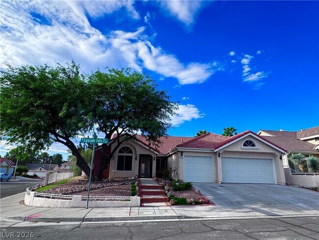 Building Photo - 9713 Cascade Falls Ave